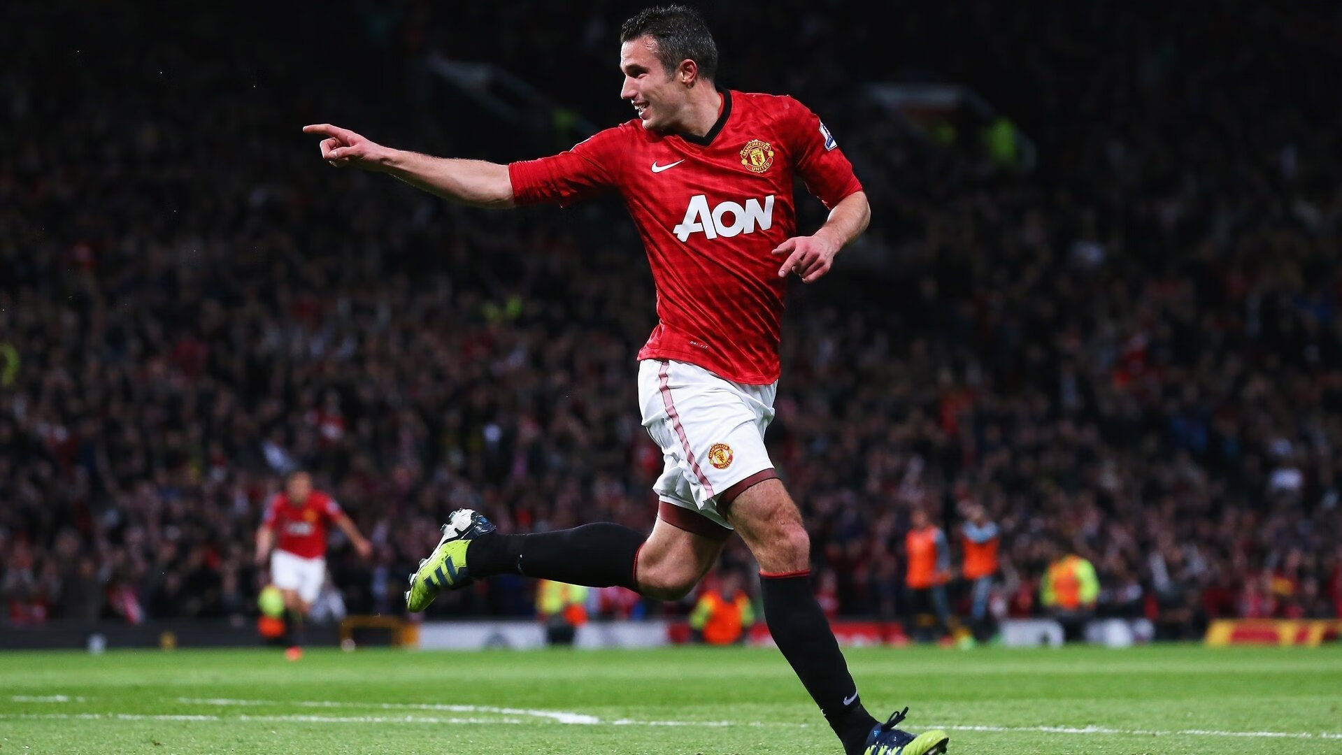 法甲炽热战鼓：点燃全场的激情火焰，炽热战争